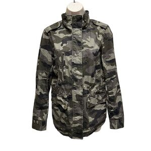 Maverick the collection women’s camo jacket size small